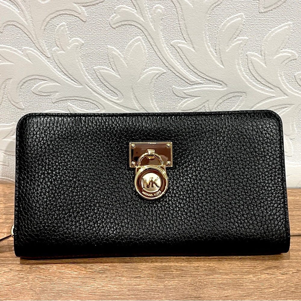 Michael Kors Hamilton Continental Lock Wallet